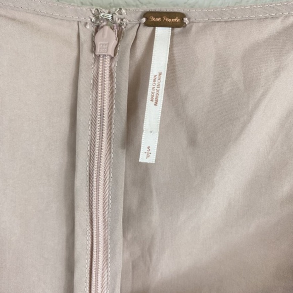 Free People Jordan Midi Dress Sz S‎ Mauve Puff Short Sleeve Drop Ruffle Hem - Picture 6 of 10